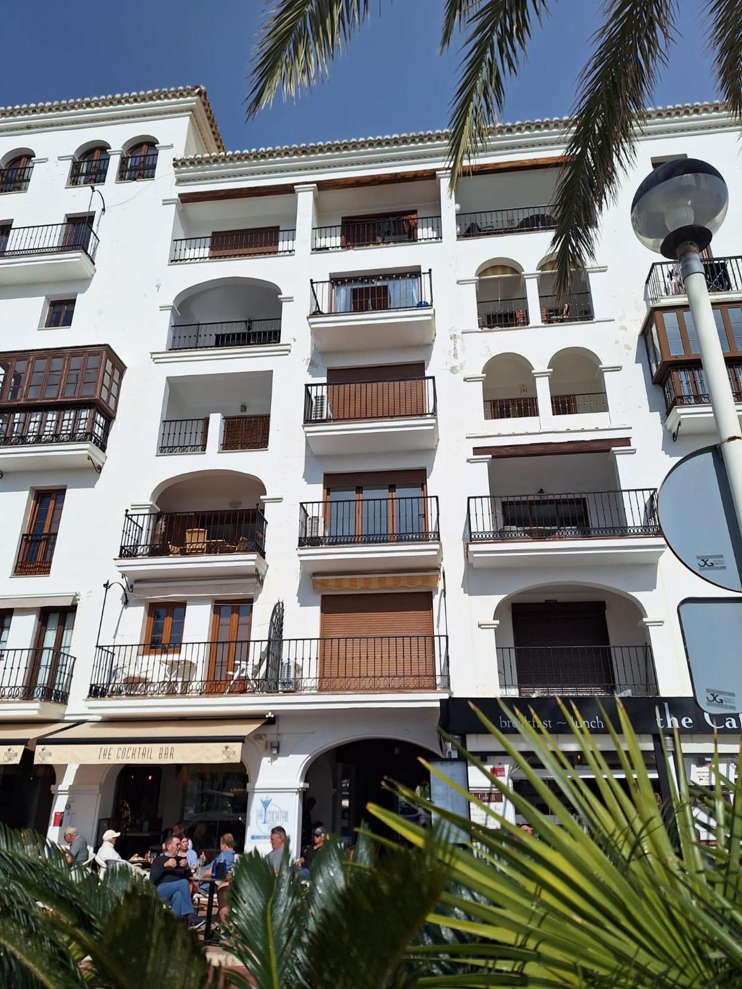Superb Seaview Duquesa Port Apartment Manilva