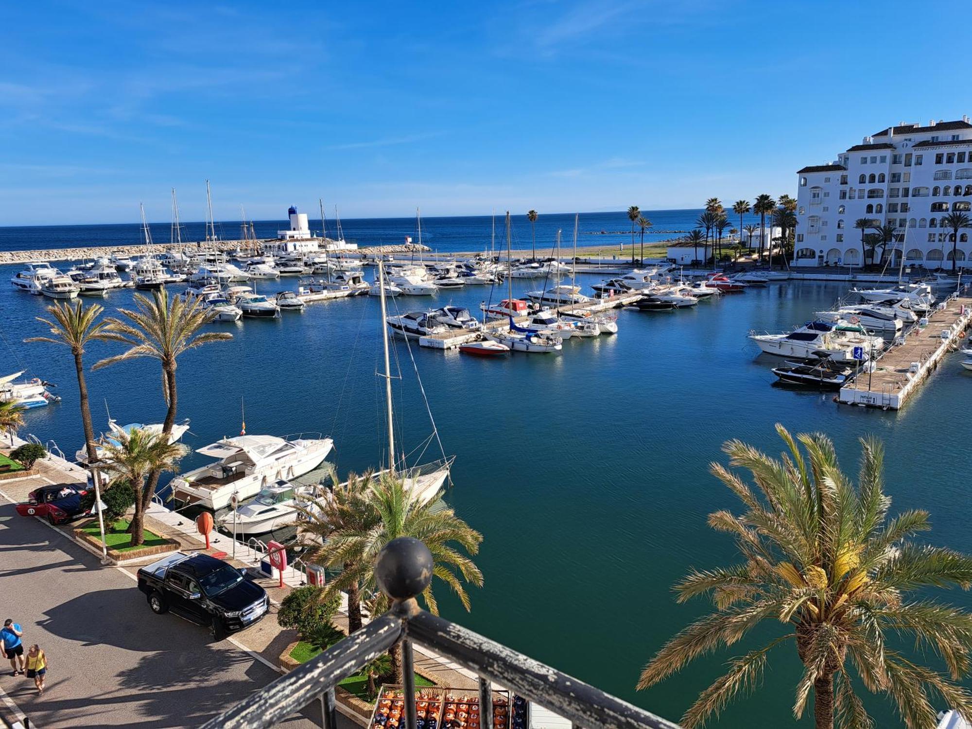 Apartment Superb Seaview Duquesa Port Manilva